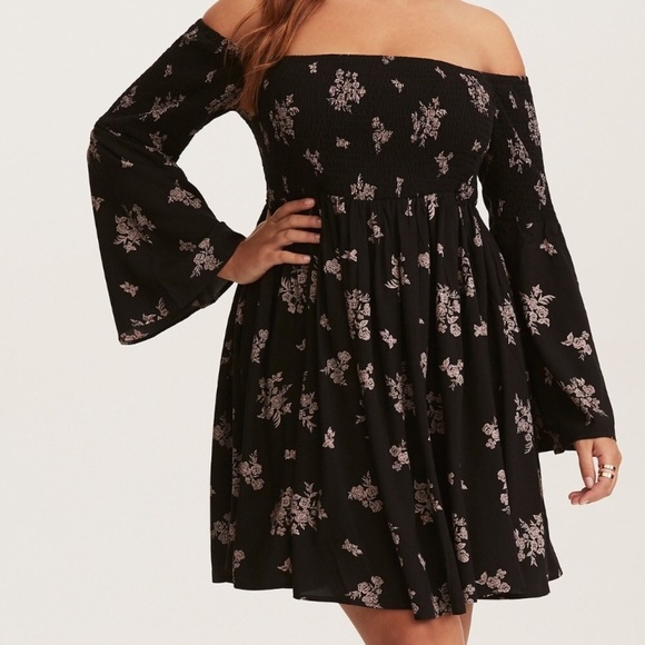 torrid Dresses & Skirts - NWT Torrid Size 12/14